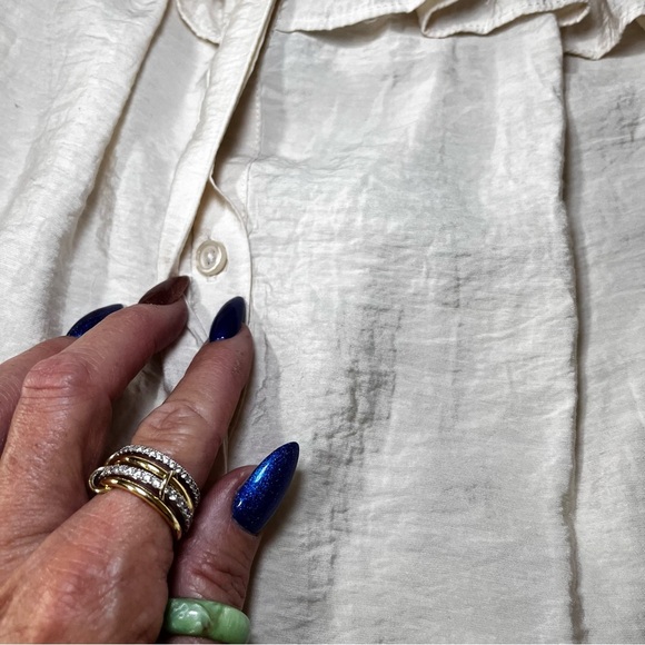 Who What Wear Long Sleeve Vintage Inspired Button Front Blouse Cream Ruffle - Picture 8 of 12